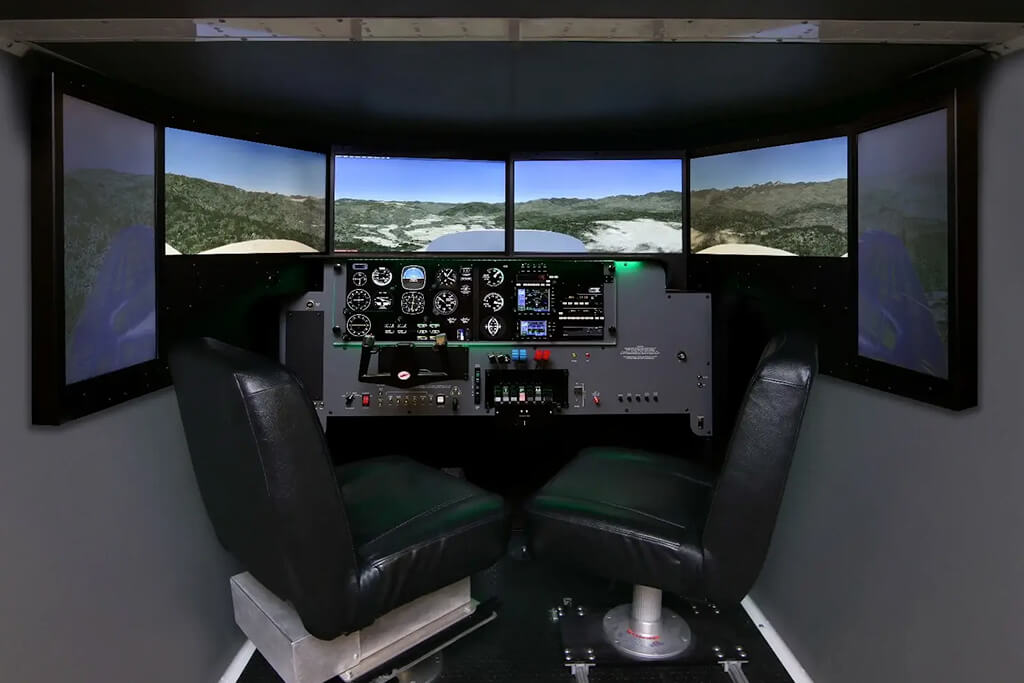 Simulators  Redbird Flight